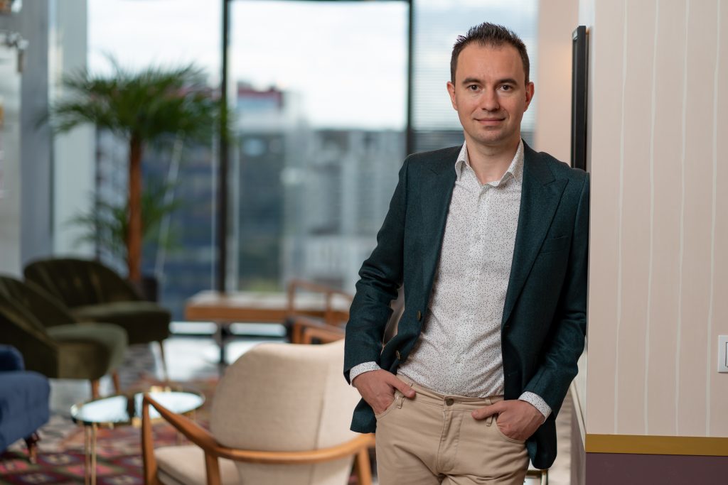 This image has an empty alt attribute; its file name is ZAZ7321-1024x683.jpg